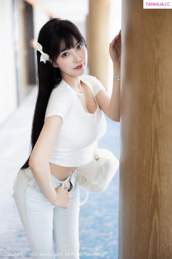 杨晨晨 sugar小甜心CC [XiuRen]高清写真图 2023.05.09 No.6707 杨晨晨Yome 美腿美臀第12张图片